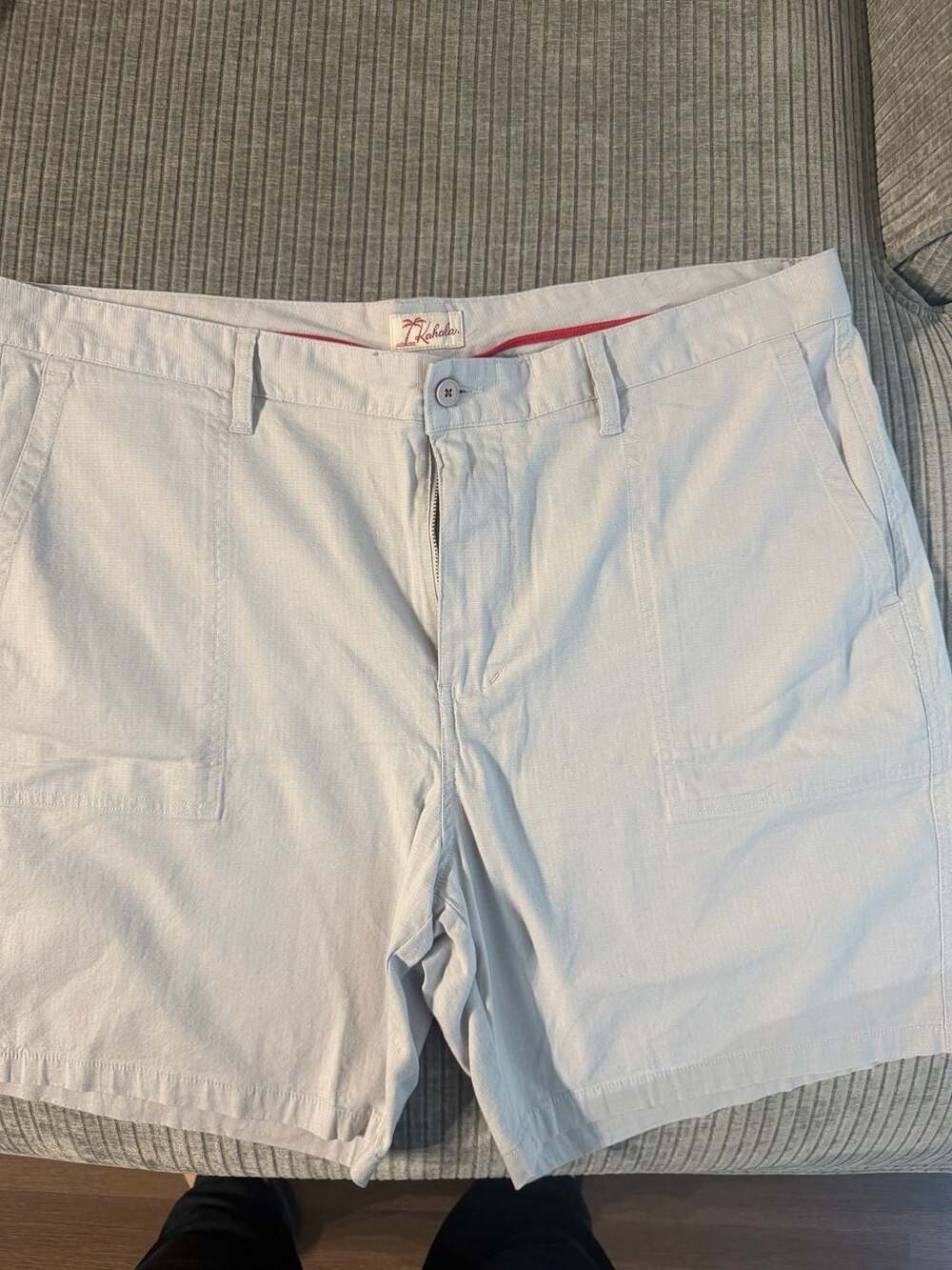 Kahala Men's Silver Gray Textured Flat Front Chino Shorts